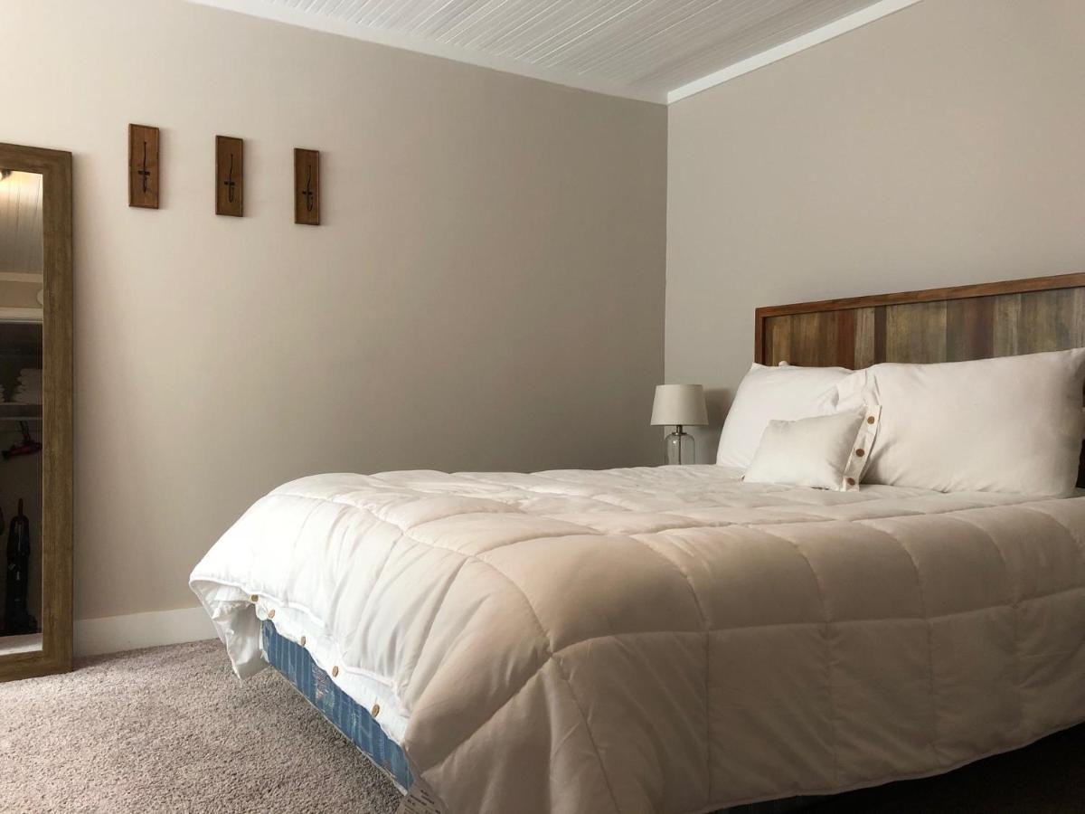 Updated + Clean Motel Room At The Base Of Mt Hood! Mount Hood Village Kültér fotó